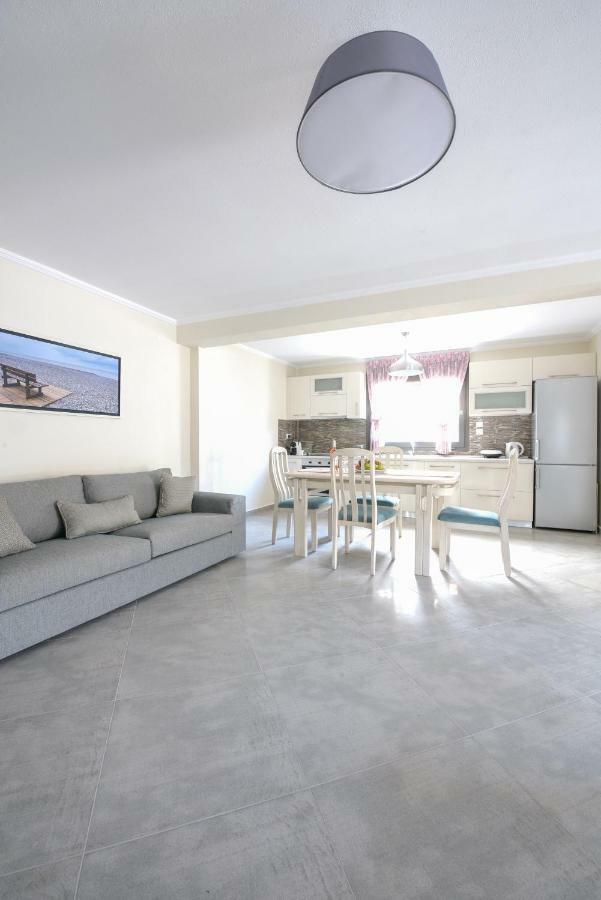 W1 Rooms Kavala Exterior foto