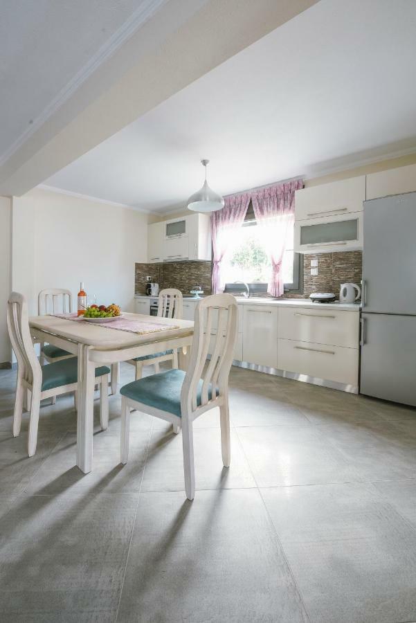 W1 Rooms Kavala Exterior foto